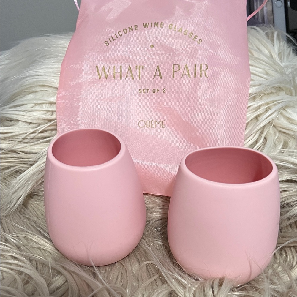 Odeme Blush Silicone Wine Glass Pair
